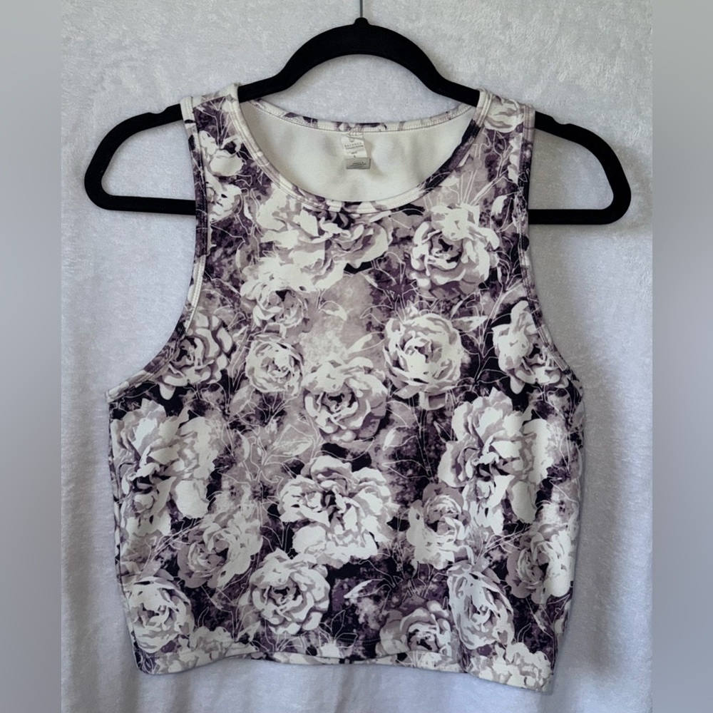 Balance Collection size large white purple rose crop top